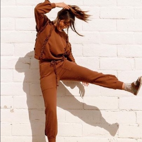 Silk pants wide leg pull on pants harem silk pants rust brown color size L - Picture 7 of 7